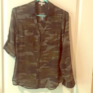 Express Ashton style Camo S/P sheer blouse.